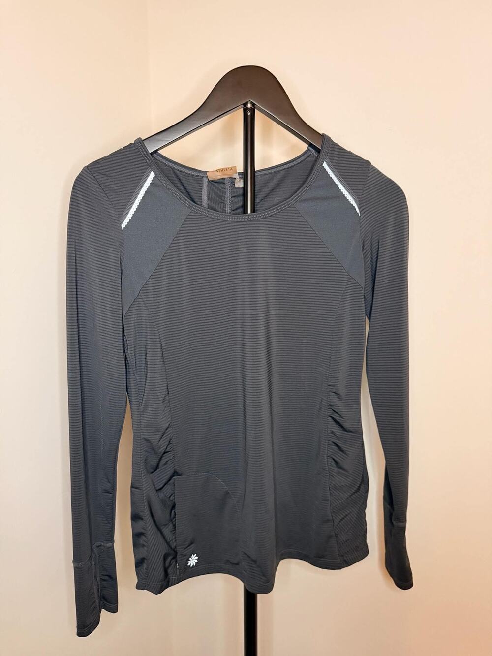 Athleta Gray Striped Long Sleeve Running Top